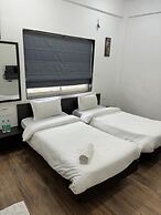 Sunny Executive Satara