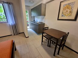 Day & Night Accommodations