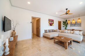 Tropical Villa Indah