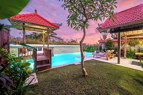 Tropical Villa Senang