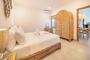 Tropical Villa Senang