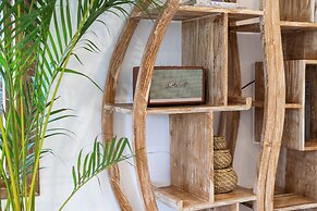 Tropical Villa Senang