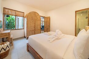 Tropical Villa Senang