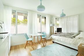 Cosy Studio Invalides / Tour Eiffel