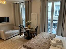 Charming Apartment Center of Paris