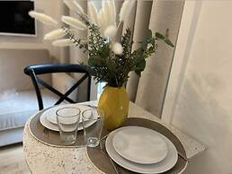 Charming Apartment Center of Paris