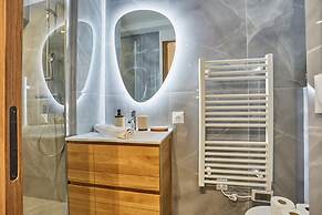 Apartment in the Center of Paris