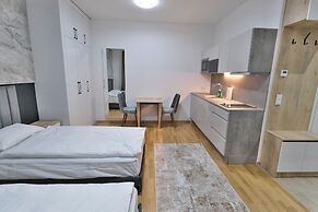 Vienna Lotus Apartment