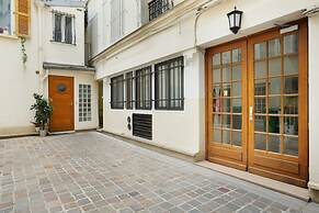 Charming Studio District Le Marais Center of Paris