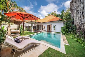 Tropical Villa Sinar Maluku