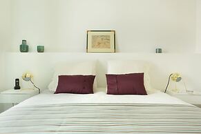 Superb Terrace Apart Champs Elysees Eiffel Tower