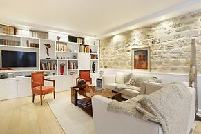 Superb Terrace Apart Champs Elysees Eiffel Tower