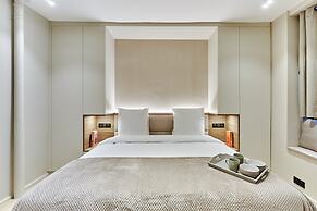 Sublime and new Studio Center of Paris