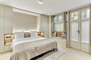 Sublime and new Studio Center of Paris