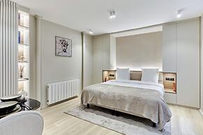 Sublime and new Studio Center of Paris