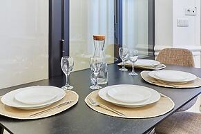 Superb Apartment Louvre Saint Honorer