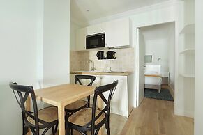 Apartment Center of Paris