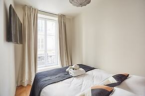 New Apartment Center of Paris Le Marais
