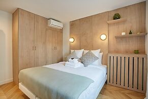 Apartment in the Center of Paris