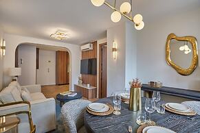 Apartment in the Center of Paris