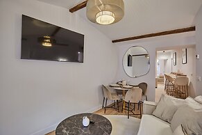 Superb Apartment in the Heart of Paris