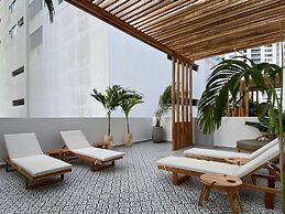 w Phenomenal Loft w Lovely Terrace in CTG