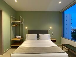 w Impeccable Loft w Charming Terrace in CTG