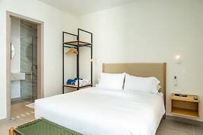 w Prestigious Loft w Modern Terrace in CTG