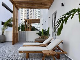 w Prestigious Loft w Modern Terrace in CTG