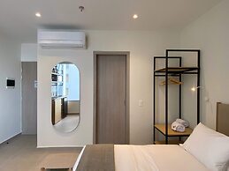 w Charming 2BR w Splendid Terrace in CTG