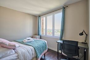 Sublime 2 Bedroom Flat Quai de Seine Eiffel Tower