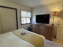 Beautiful Renovated 3br In Keystone 3 Bedroom Condo