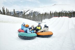 Beautiful Renovated 3br In Keystone 3 Bedroom Condo