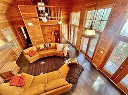 Bear Point Limit 15 7 Bedroom Villa