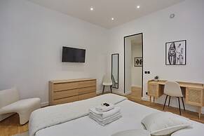 Superb Apartment in the Center of Paris