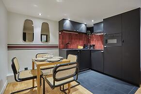 Charming Apartment Faubourg St Honore Madeleine