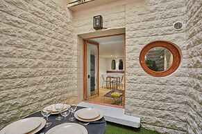 Charming Apartment Faubourg St Honore Madeleine