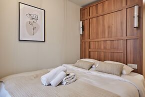 New Apartment Center of Paris