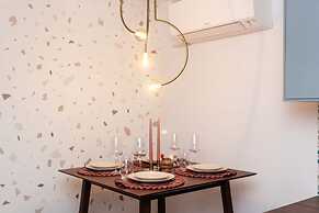 Sublime Apartment Center of Paris Le Marais