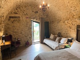 La Casa Medievale - Suites & SPA