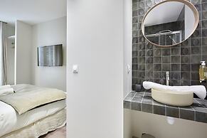 Beautiful 2 Bedroom Apartment Le Marais/ Beaubourg