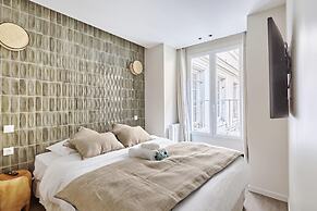 Modern 2 Bedrooms Apartment Le Marais/ Beaubourg