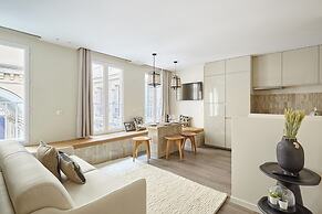 Beautiful 2 Bedroom Apartment Le Marais/ Beaubourg