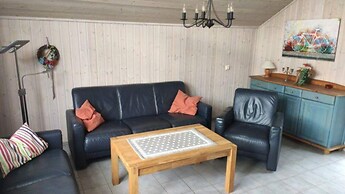 Freistehendes Ferienhaus mit Tollem Grundstueck