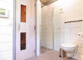 Freistehendes Ferienhaus mit Tollem Grundstueck