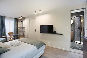 Sublim and New Studio Moulin Rouge