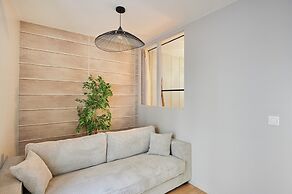 Apartment in the Center of Paris