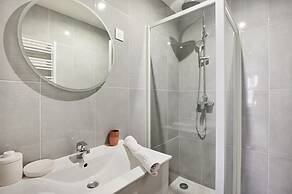 Apartment in the Center of Paris