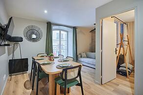Apartment in the Center of Paris