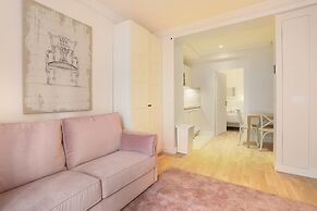 Charming Apartment Center of Paris